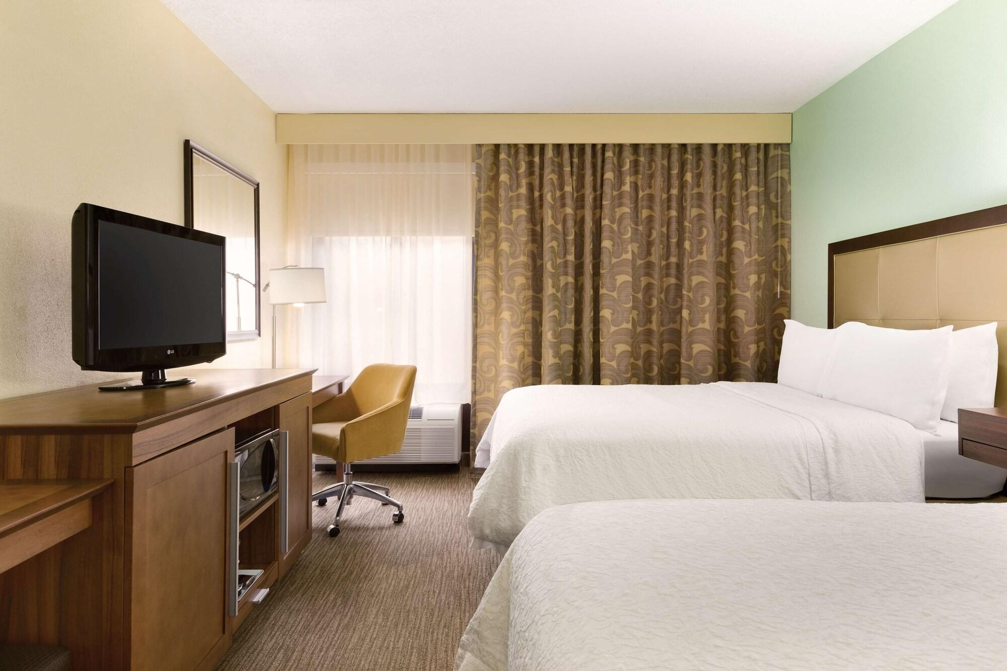 Hampton Inn & Suites Tarpon Springs Exterior photo