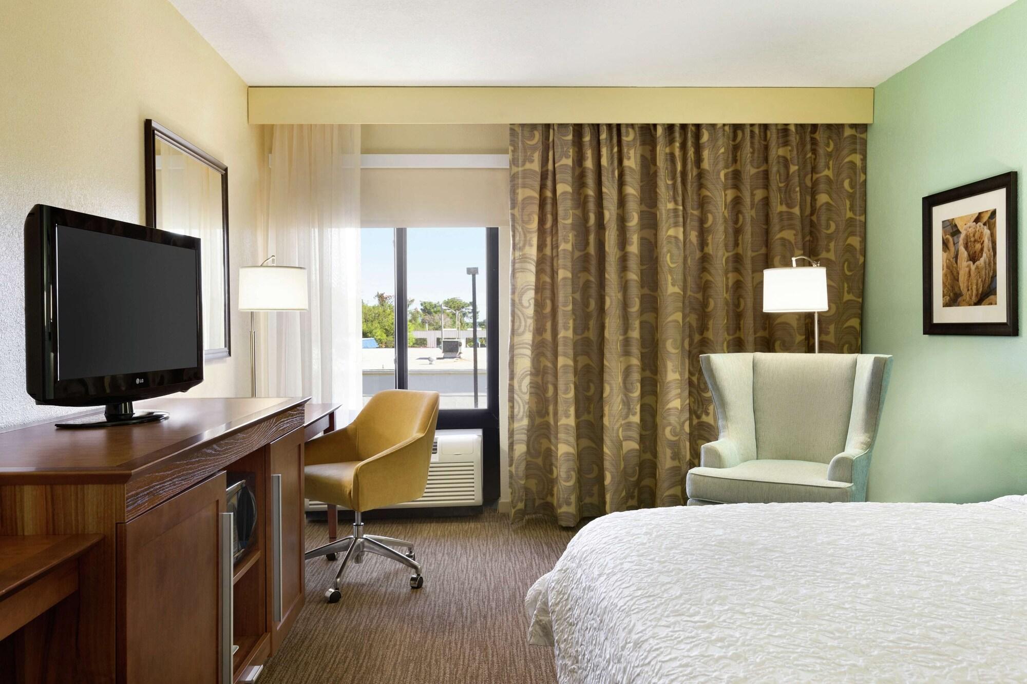 Hampton Inn & Suites Tarpon Springs Exterior photo