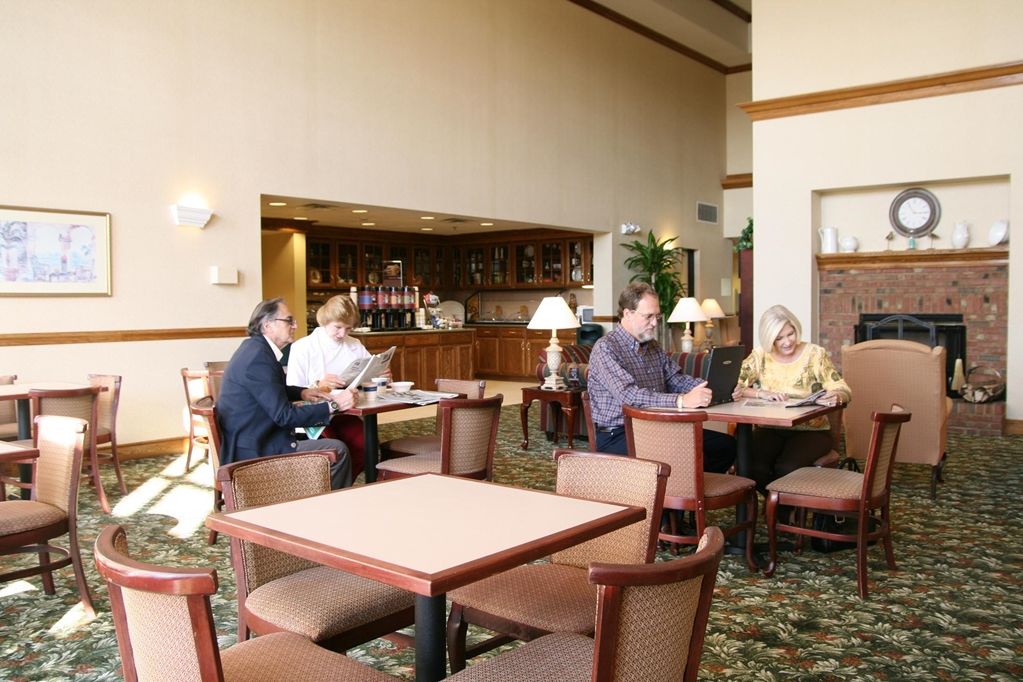 Hampton Inn & Suites Tarpon Springs Restaurant photo